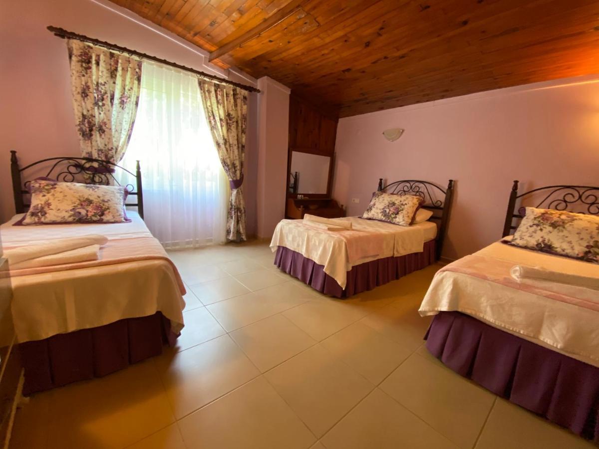 Maviev Otel Çeşme Luaran gambar