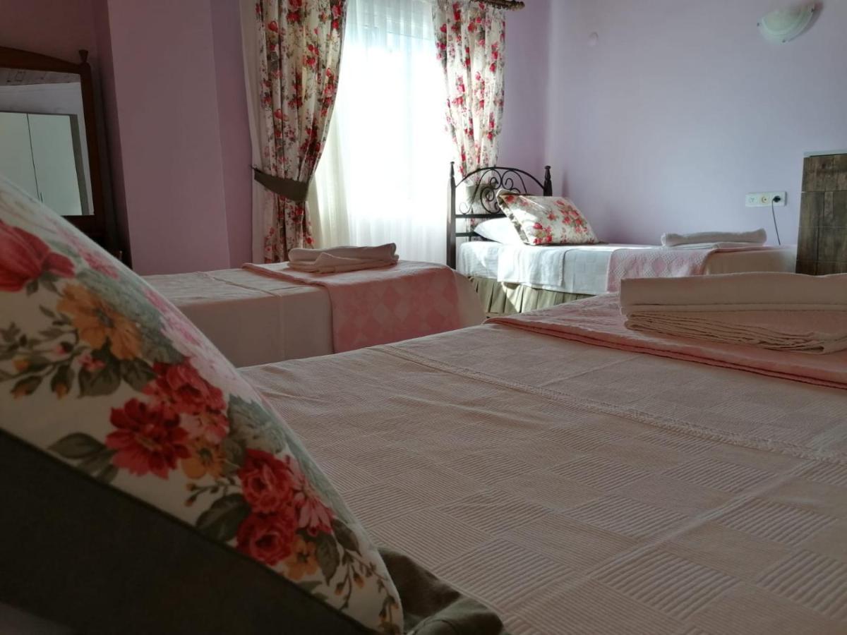 Maviev Otel Çeşme Luaran gambar